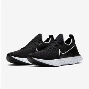 Nike React Infinity Run Flyknit